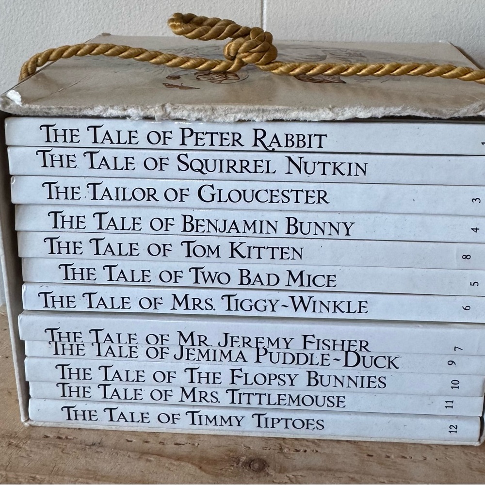 Beatrix Potter Complete Tales - 12 Book Set